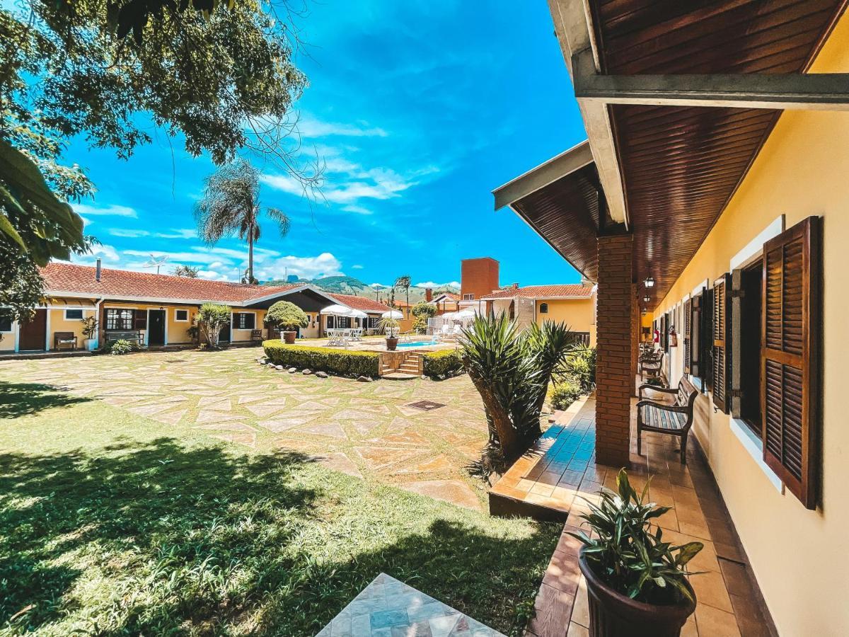 Pousada Flor De Ipe São Bento do Sapucaí Exterior foto